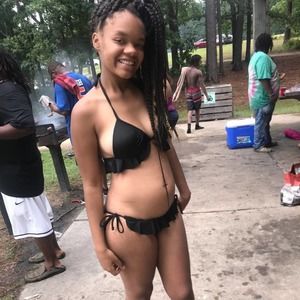 Meet your Posher, Morrisa